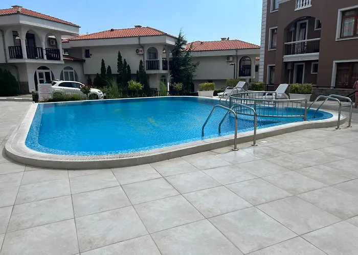 Apartamento Phoenix феникс *